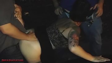 Parkolóban döngettük a partnerem Thumb