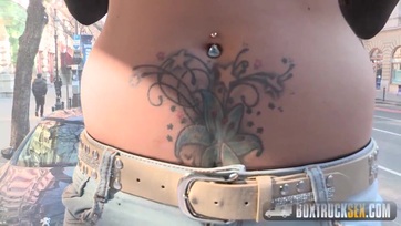 26 esztendős magyar lányka az első nyílvános pornóvideó felvételén Thumb