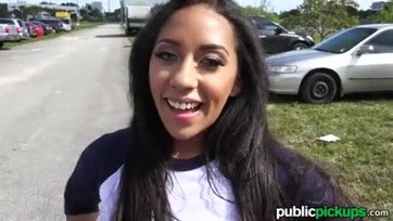 Fullos tini a lakóparkban lett megrakva Thumb