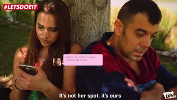 A kis picsa magyar bébi a méretes pöcsű hajléktalannal csalja a hapsiját Thumb