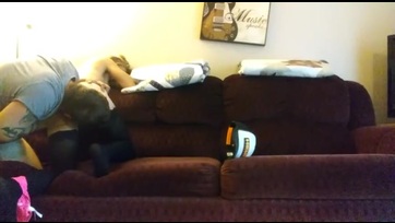 Szexis amatőr fiatal ribi szétkefélve Thumb