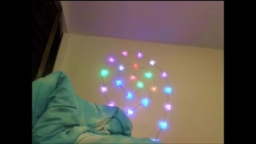 18 esztendős tini leányzó első élvezkedése Thumb