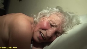 76 esztendős mamóka pornózik Thumb