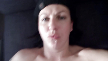 Ondóval borítva: 40-es pár legjobb elélvezései Thumb